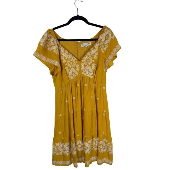 NWOT Hale Bob Mena Embroidered Dress- size M - Picture 6 of 11